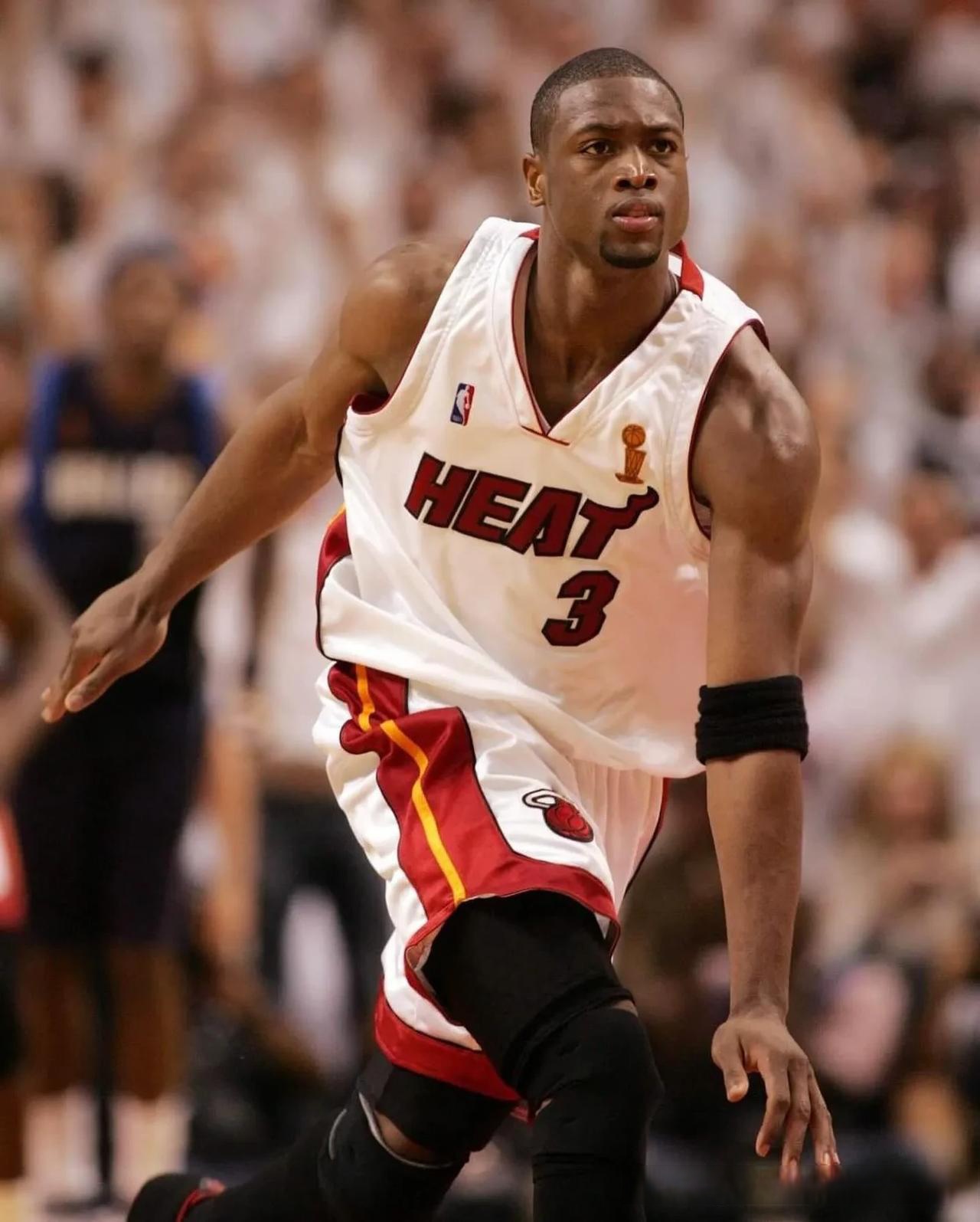 关于冲刺阶段迈阿密热火调整名单以备欧联，刷新队史纪录环节打磨，引发热议，训练强度明显提升的信息-问鼎在线入口