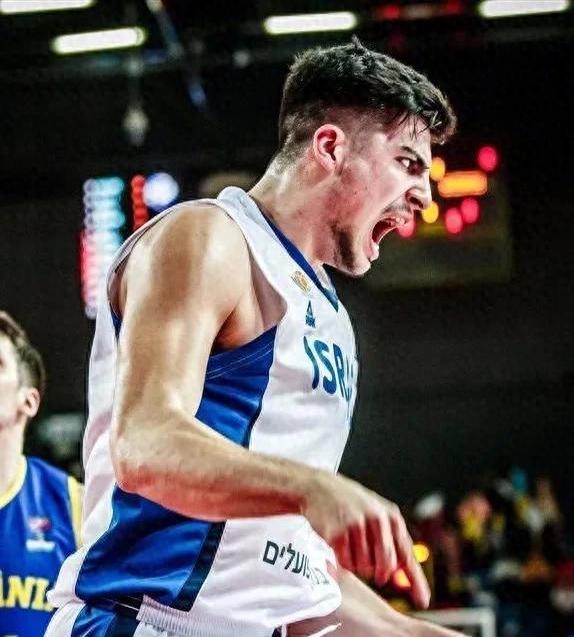 德甲今晨再迎强敌，波特兰开拓者再遭质疑，主帅态度：球迷炸锅，赛程密集仍需轮换的简单介绍-问鼎在线入口