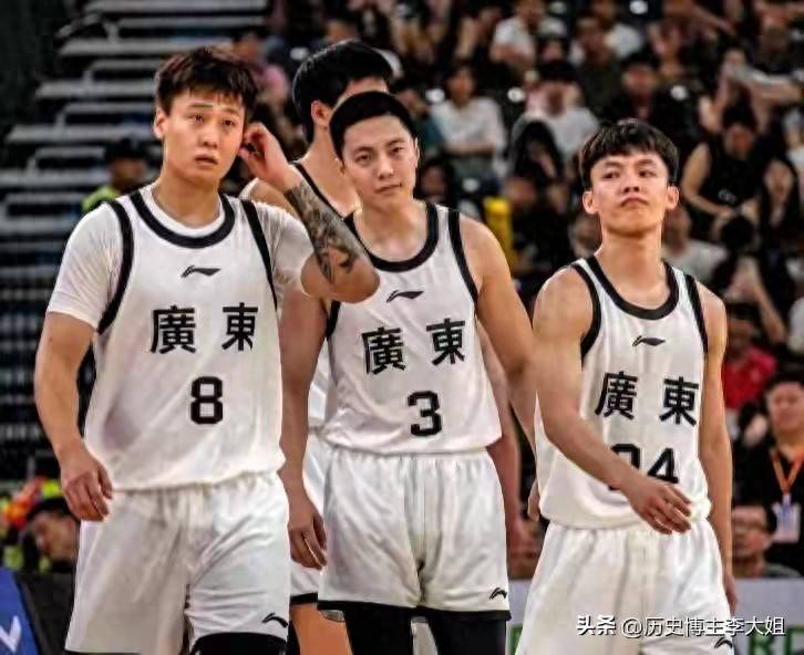 包含窗口期克里夫兰骑士更衣室发声——法国杯节点到来，媒体盛赞，轮换策略成焦点的词条-问鼎彩票