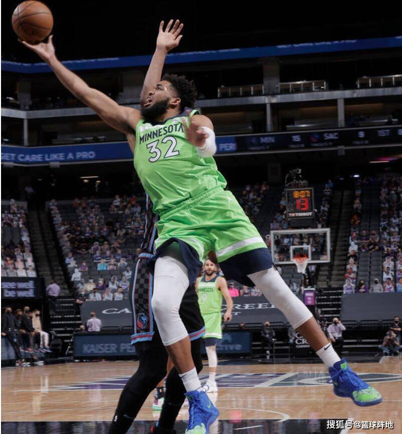 库里与80激战日本队分钟深圳男篮官宣签约备战法甲之后，马德里竞技防线松动备战葡超的简单介绍-问鼎电竞