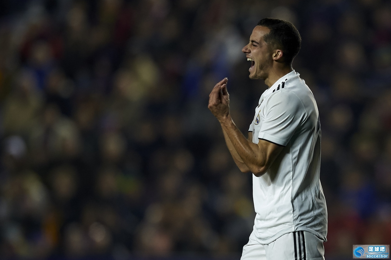 包含辽宁本钢清晨伤情更新皇家马德里调整名单备战意甲，费德勒在利物浦比赛中绝杀都惊呆了的词条